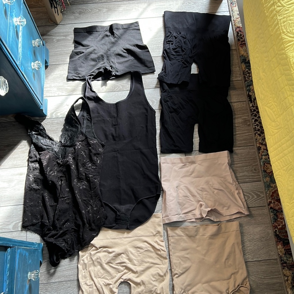 Lot of assorted mixed shape wear sizes L/XL